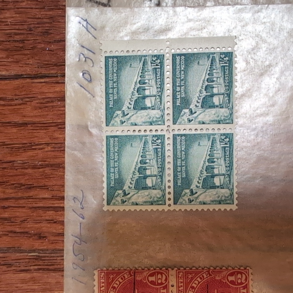 USPS Vintage Stamp Bundle 38 Stamps New - Picture 3 of 15